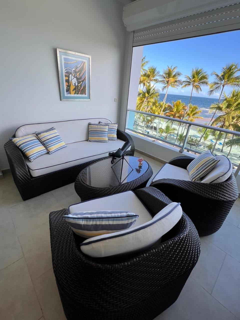 Marbella-Seaview-Frontbeach-Cozy-3Br-4Bds-8Pax-Wifi Apartman Juan Dolio Kültér fotó