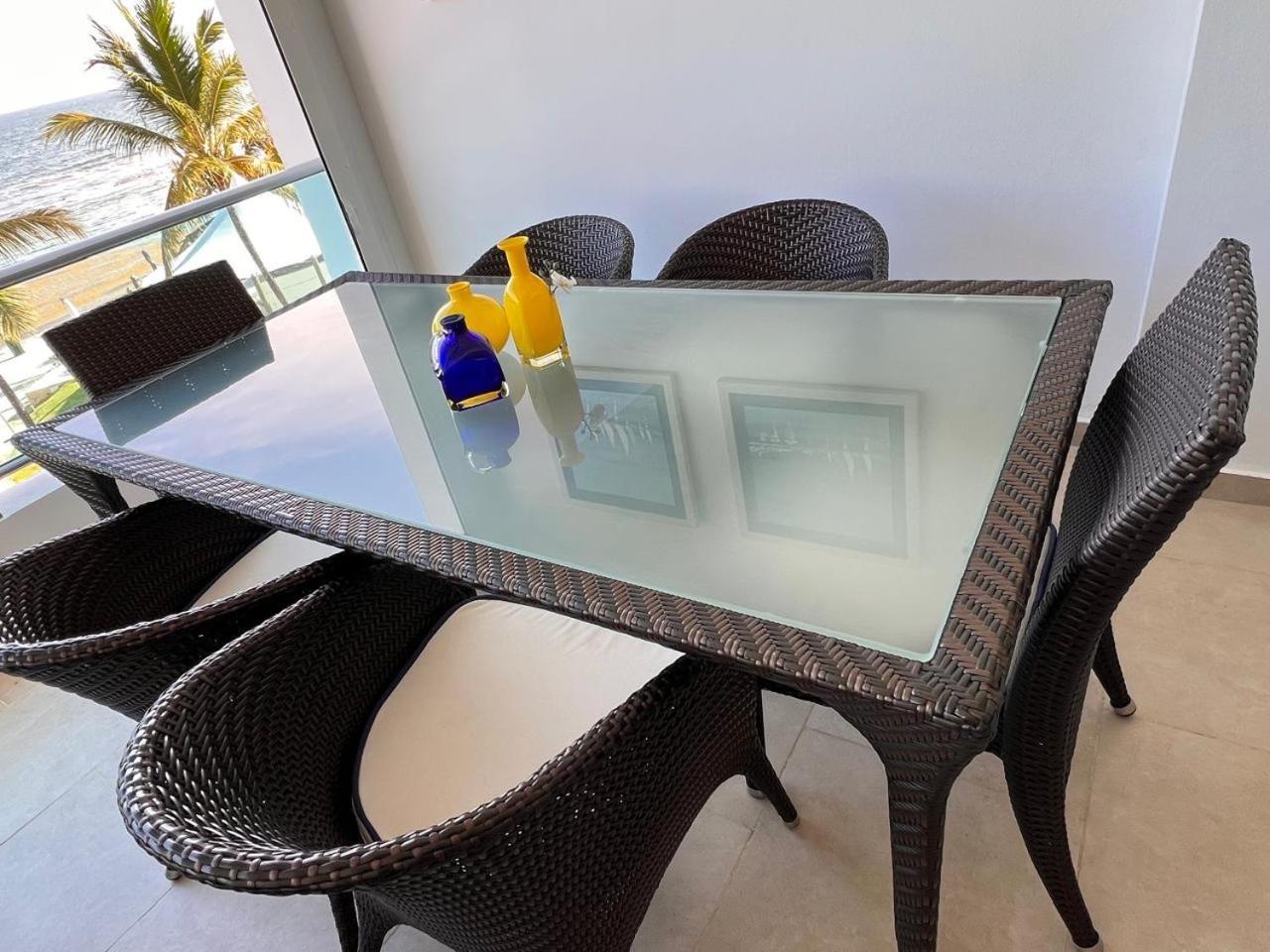 Marbella-Seaview-Frontbeach-Cozy-3Br-4Bds-8Pax-Wifi Apartman Juan Dolio Kültér fotó